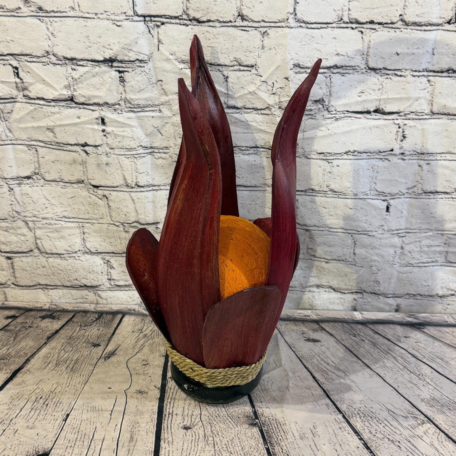 Orange Light Red Natural 45cm Tall Leaf Lamp Twist LED UK Mains Plug Design 20