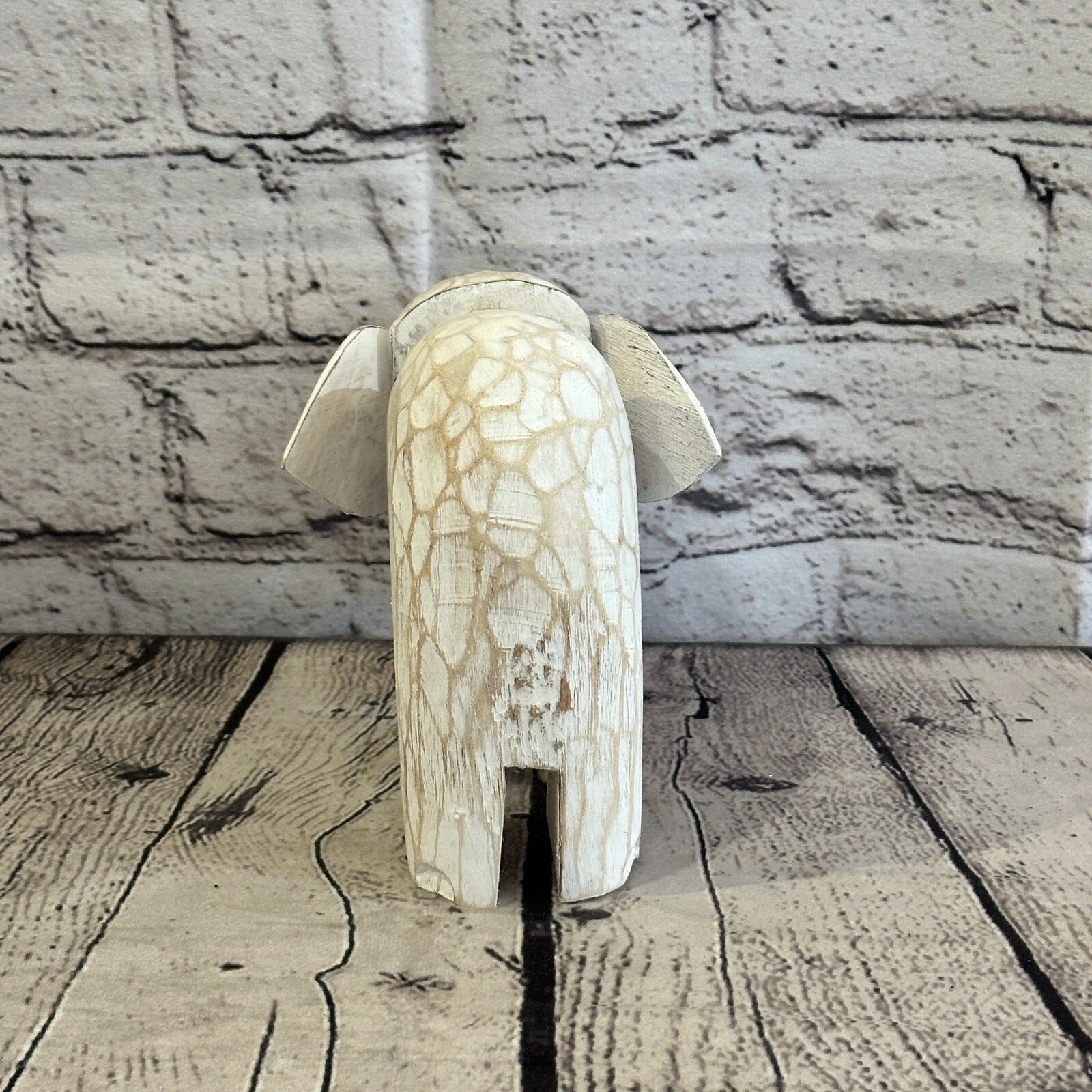 White Wooden Elephant With Shabby Pattern 12cm x 12cm Handmade and Fairtrade5