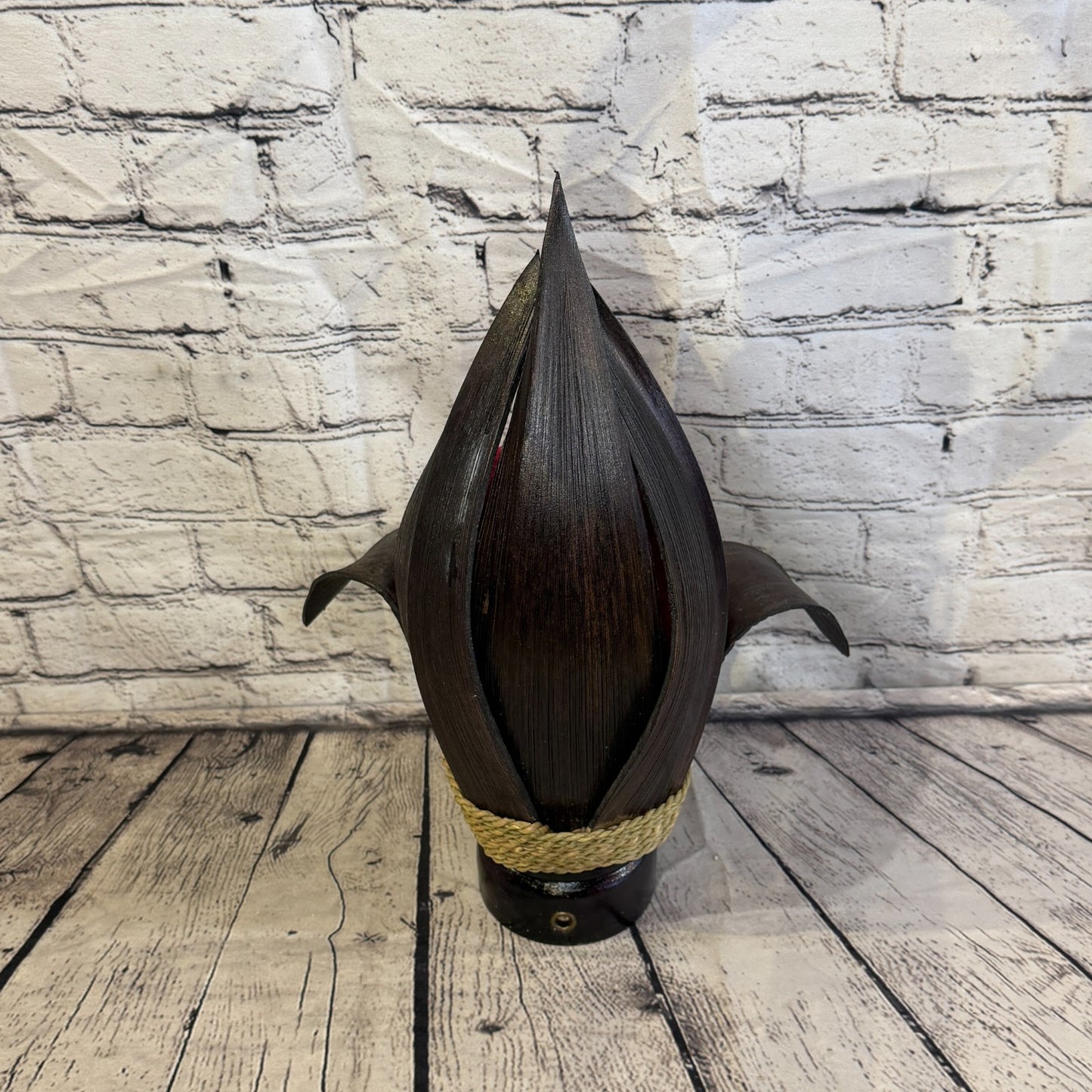 Red Light Brown Natural 40cm Tall Leaf Lamp Twist LED UK Mains Plug Design 54