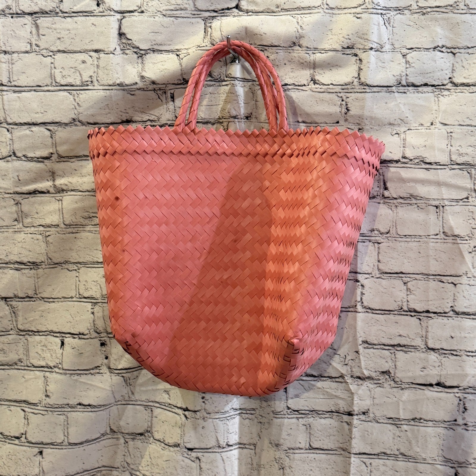 Salmon Pink 40cm Handwoven Tote Bag Recycled Plastic Eco-Friendly Market Beach2