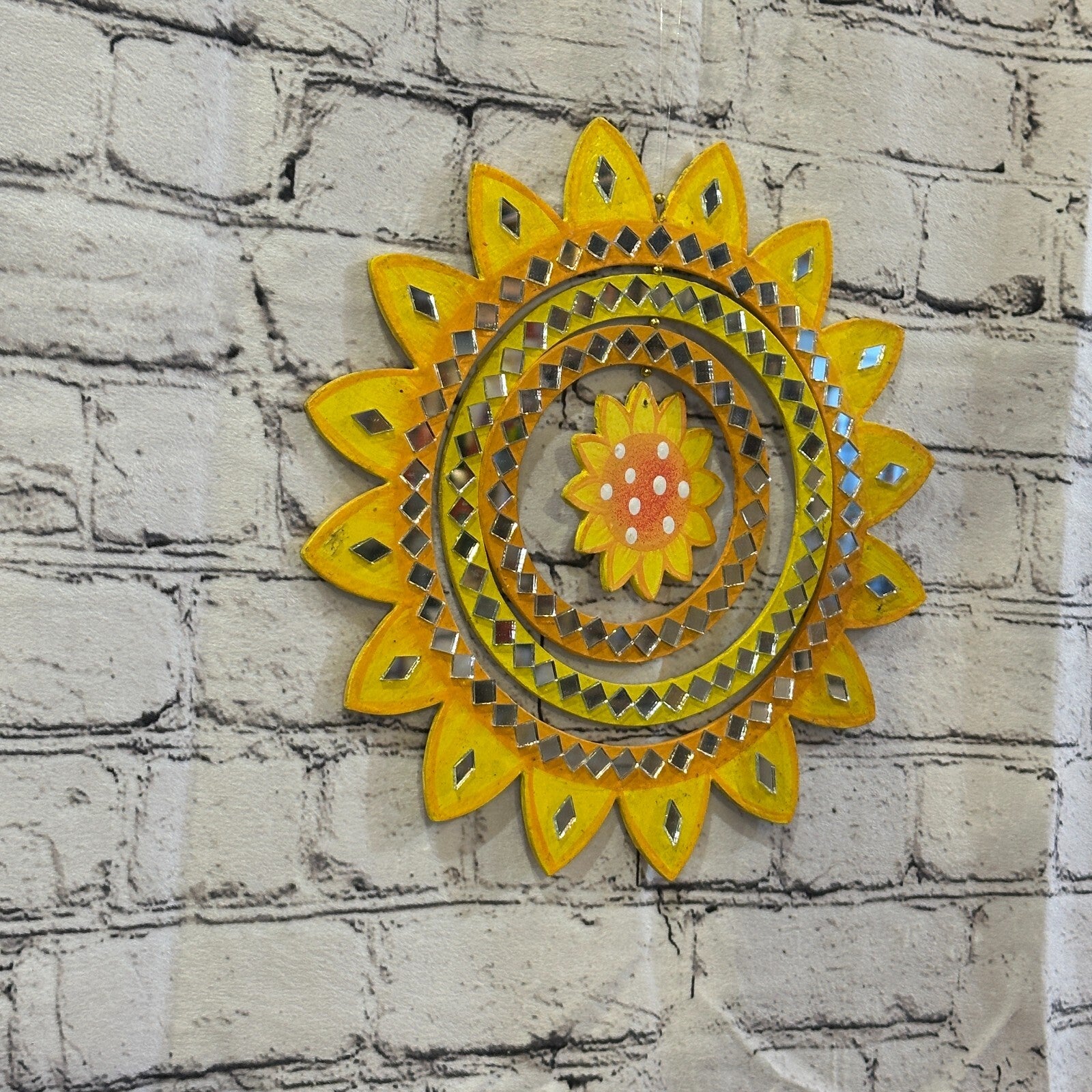 25cm Yellow Sunflower Hanging With Mirrors Window Suncatcher Indoor Mobile1