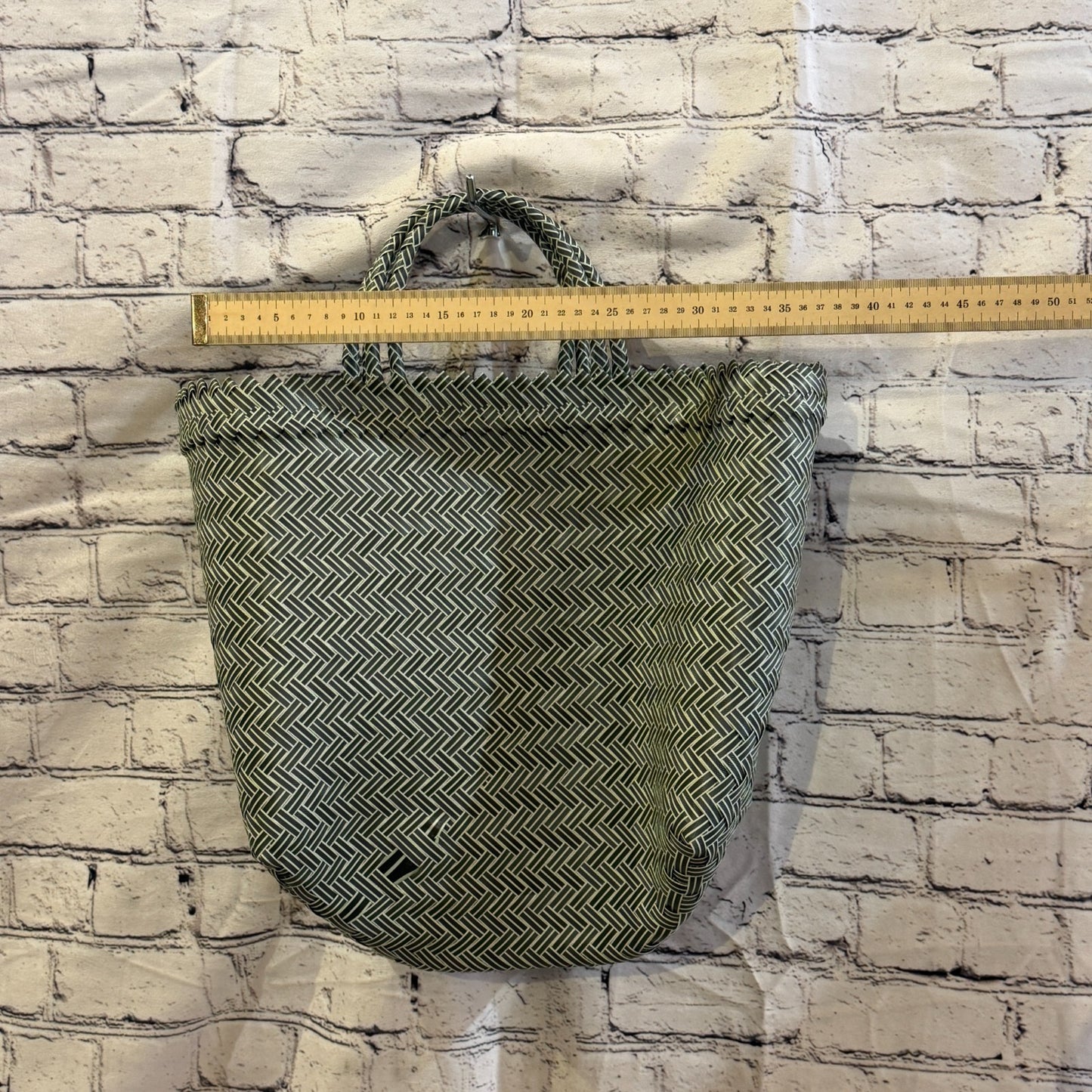 Grey 40cm Handwoven Tote Bag Recycled Plastic Eco-Friendly Market Beach3