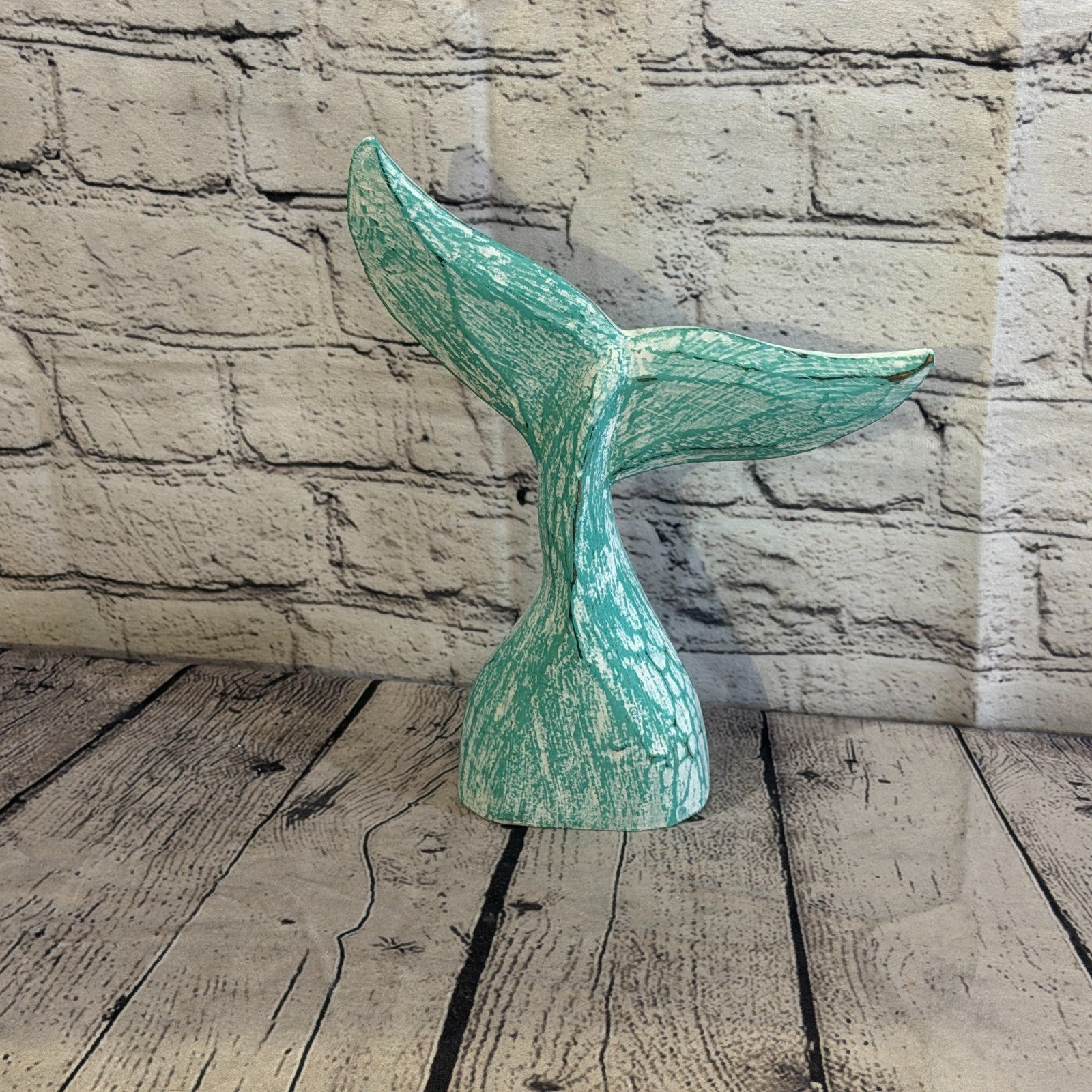 25cm x 25cm Whale Tail Green Fish Wood Coastal Ocean Bathroom Decoration4