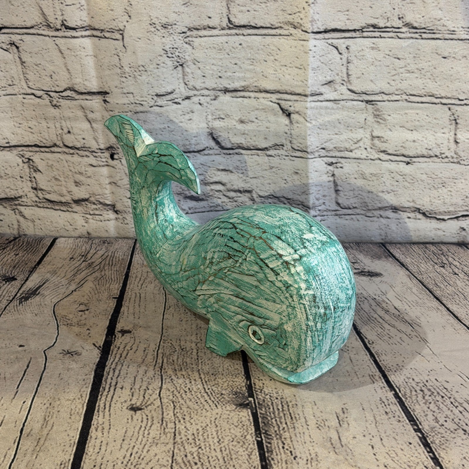 25cm x 12cm Whale Green Fish Wood Coastal Ocean Bathroom Decoration2