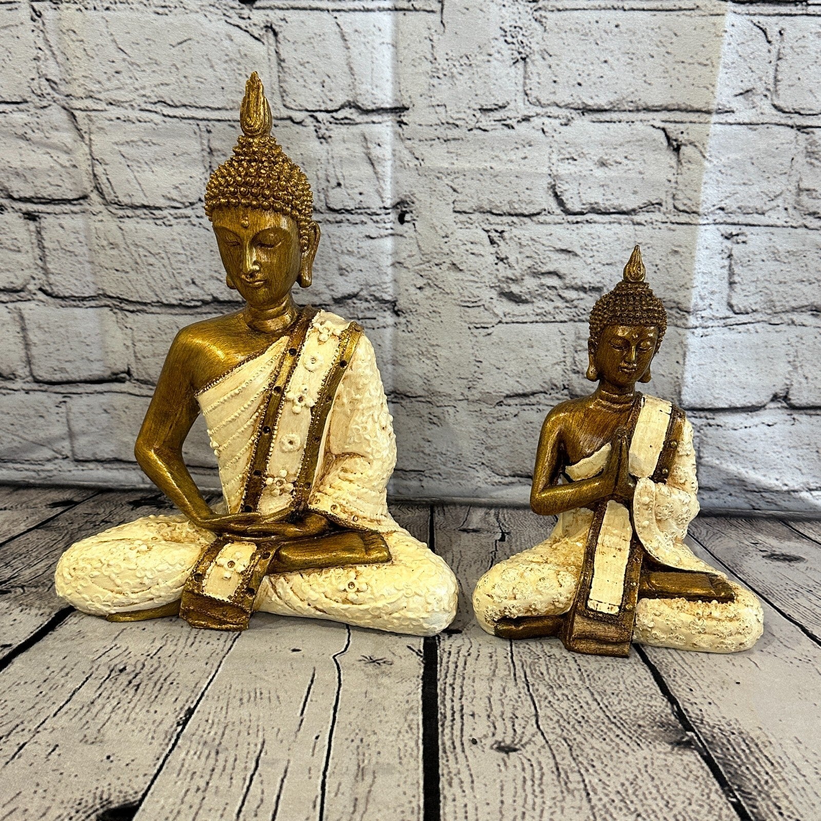 White & Bronze 20cm x 12cm Large Thai Spike Buddha Sitting  Statue Resin Hindu9