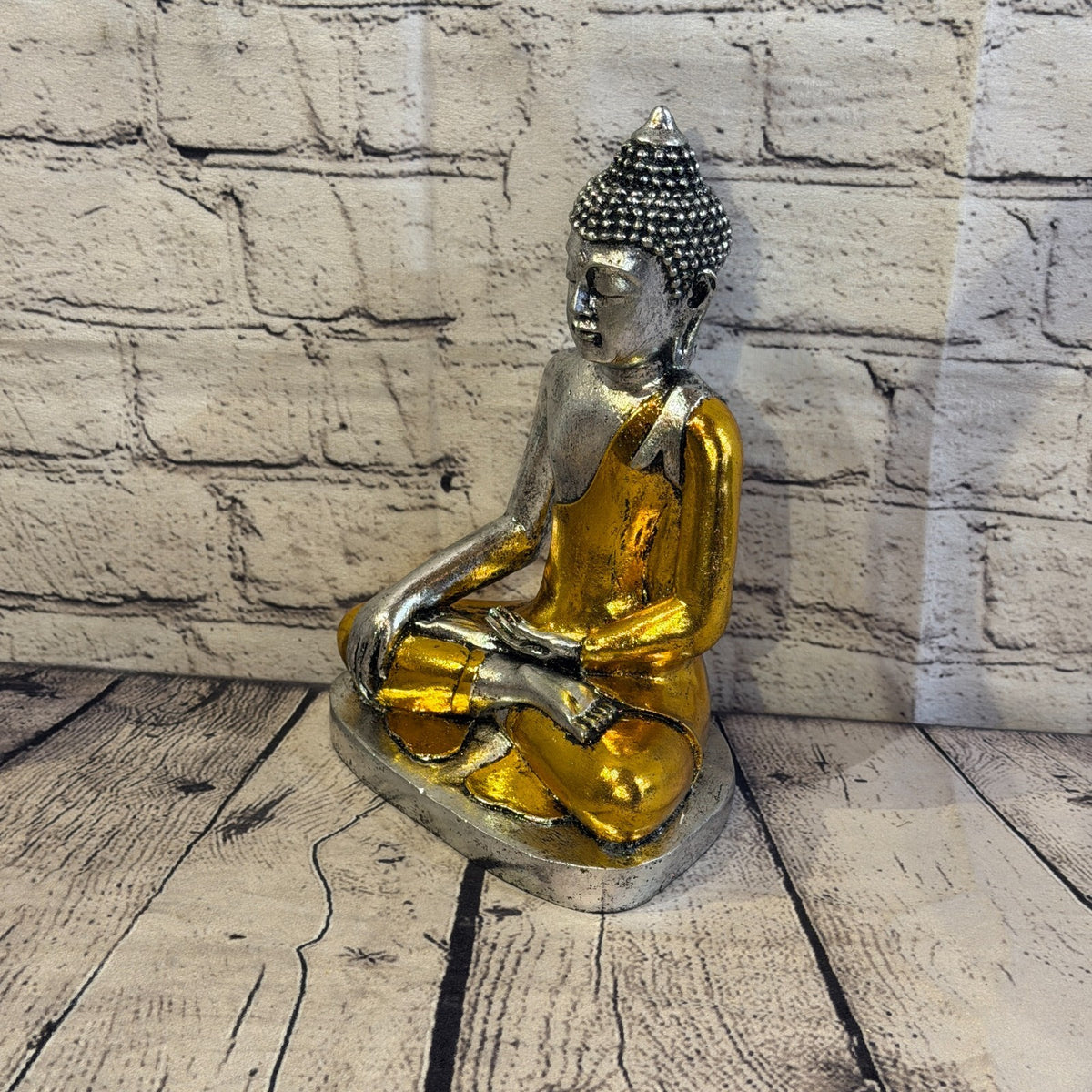 Gold & Silver 25cm x 15cm Large Thai Buddha Sitting Statue Resin Hindu1