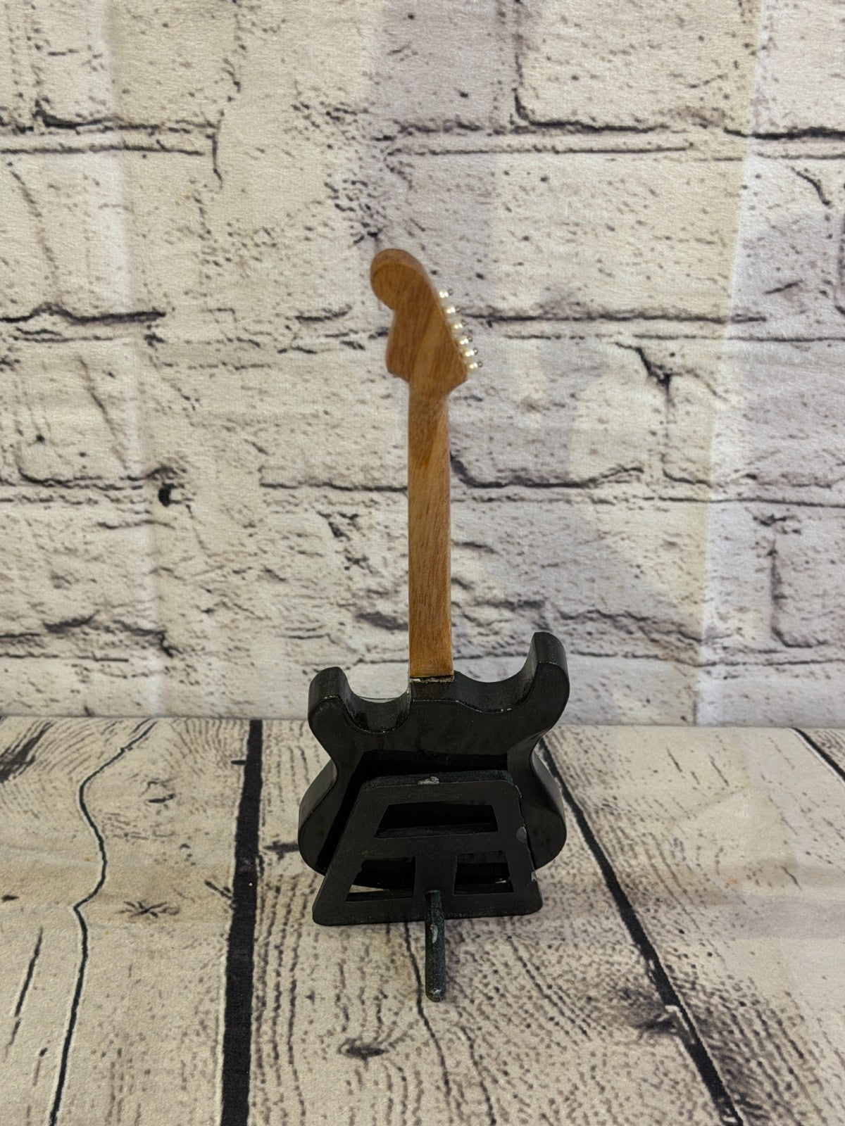 Miniature 25cm Guitar Slayer Metal Band Guitar on Stand Band Gift Display4
