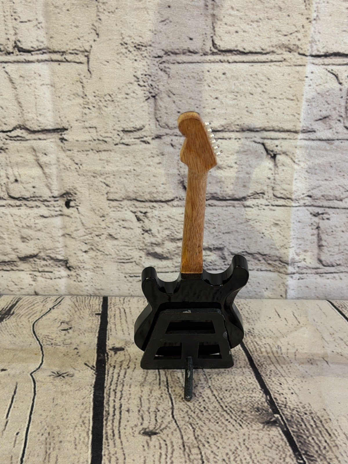Miniature 25cm Guitar Iron Maiden Band Guitar on Stand Band Gift Display4