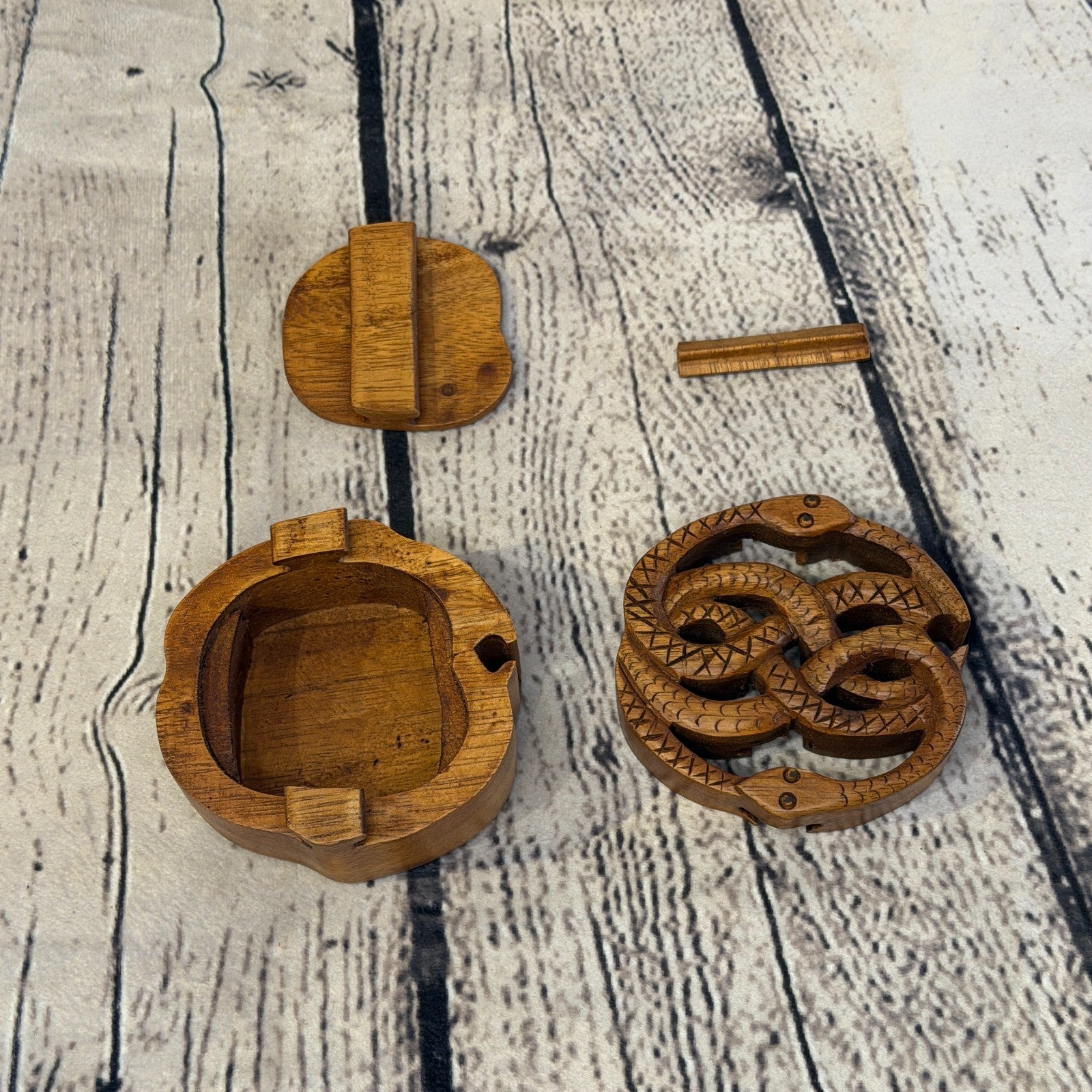 Round Two Snakes 4 Bit Wooden Puzzle Box Secret Box Magic Trinket Handmade1