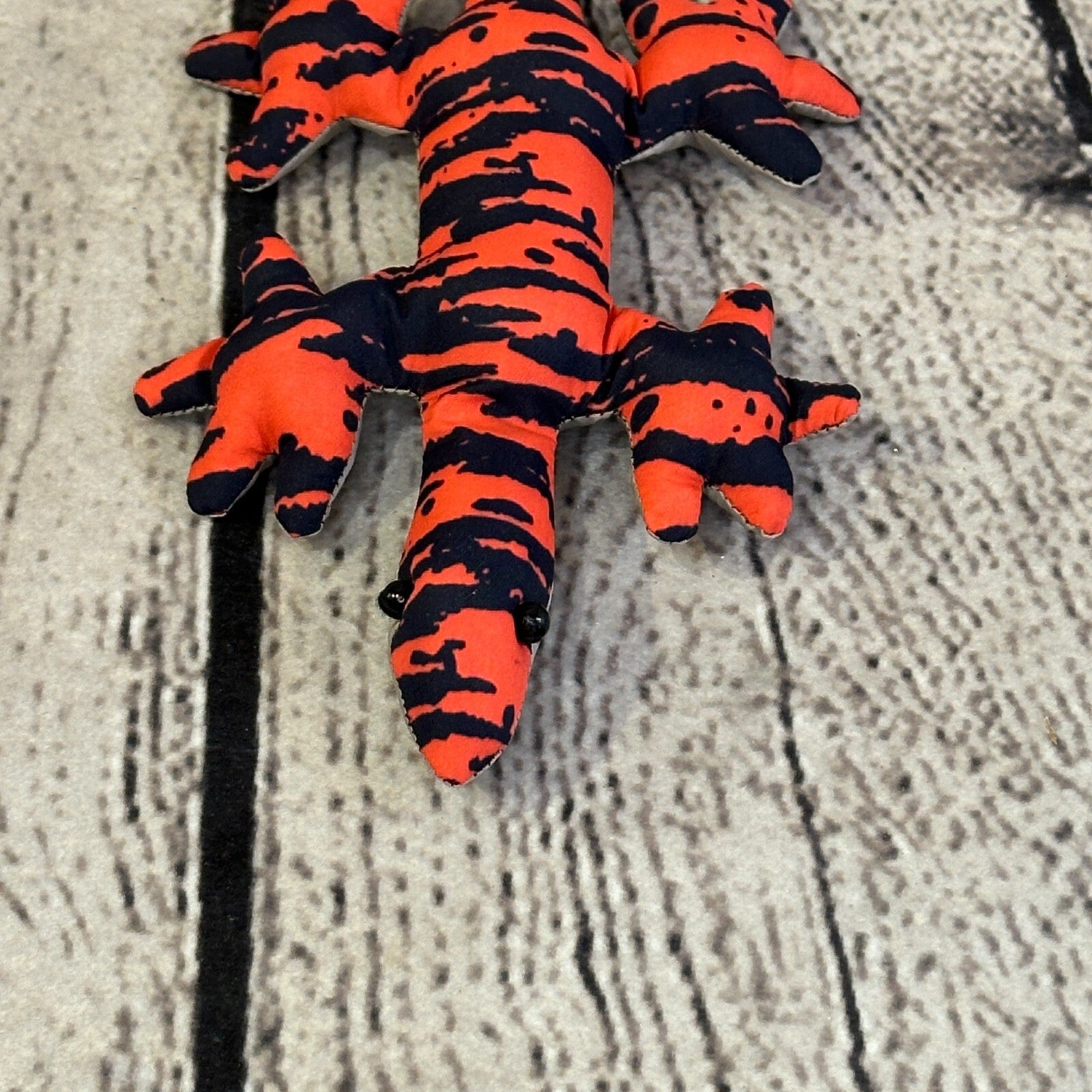 Colourful Sand Animal Lizard Toy Party Stocking Filler Stress Relief Fidget 20cm4