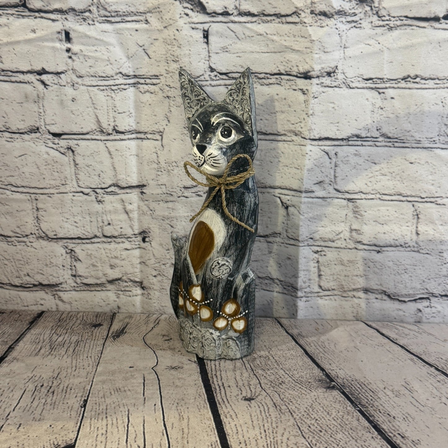 30cm Grey Silver Dots Wooden Shabby Cat Statue Ornament Fair Trade Handcarved1