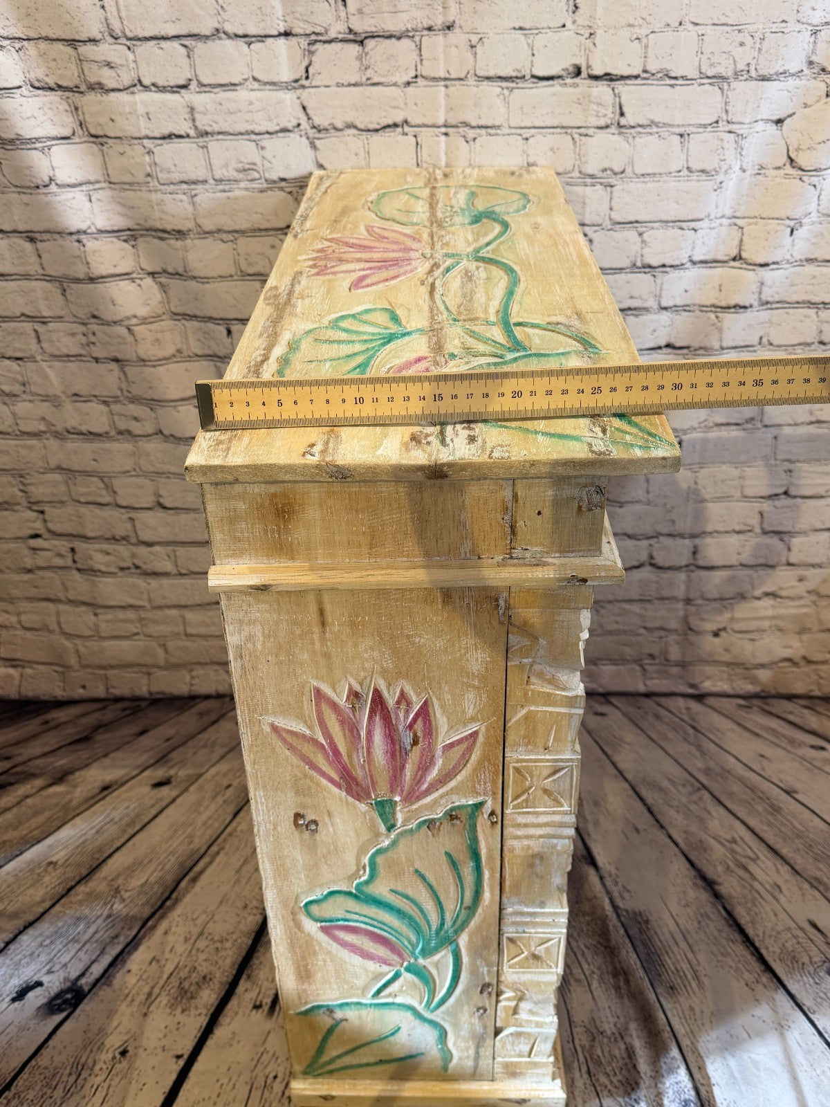 80cm x 80cm Flower 2 Door Long Wooden Side Cabinet Living Storage Furniture8