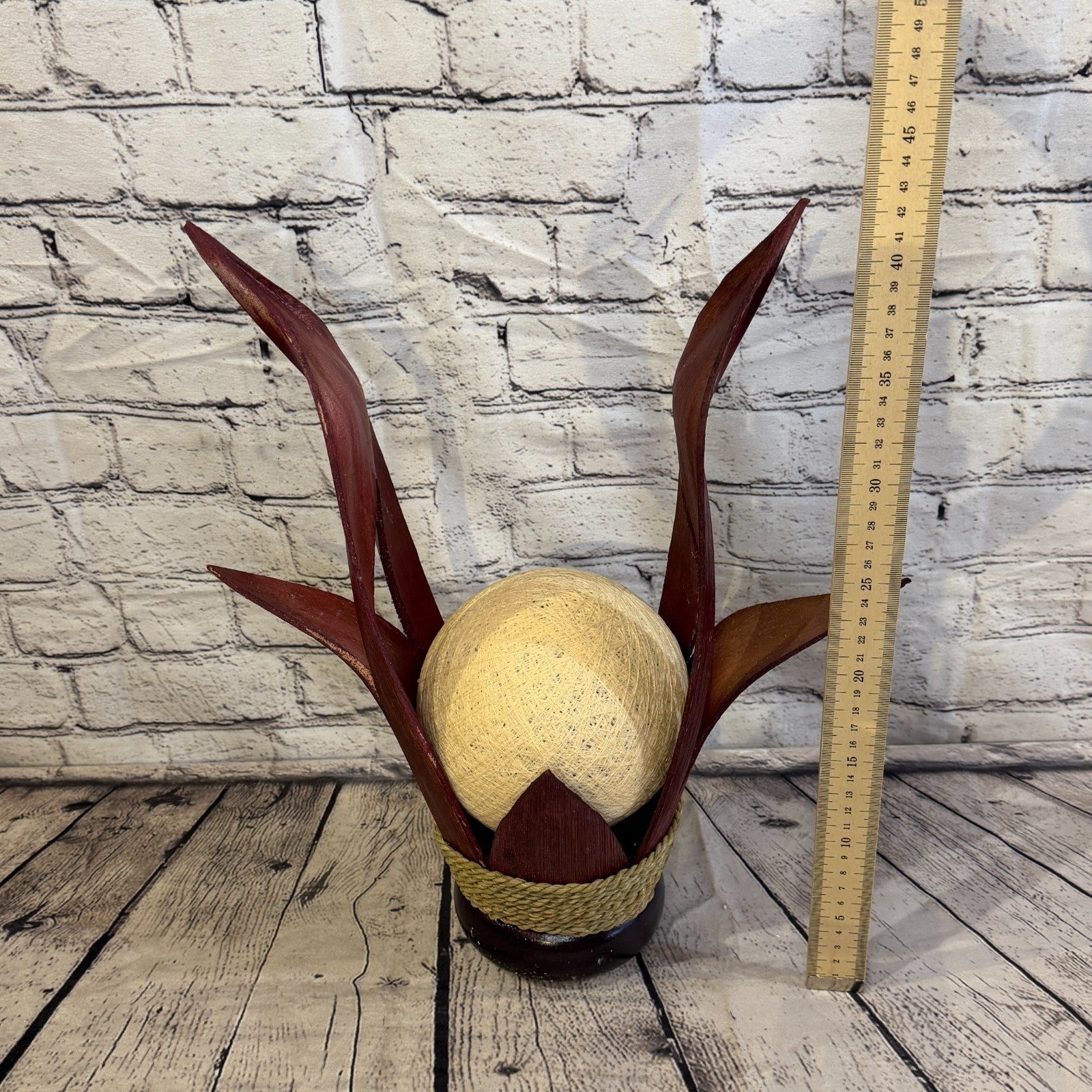 White Light Red Natural 45cm Tall Leaf Lamp Twist LED UK Mains Plug Design 45