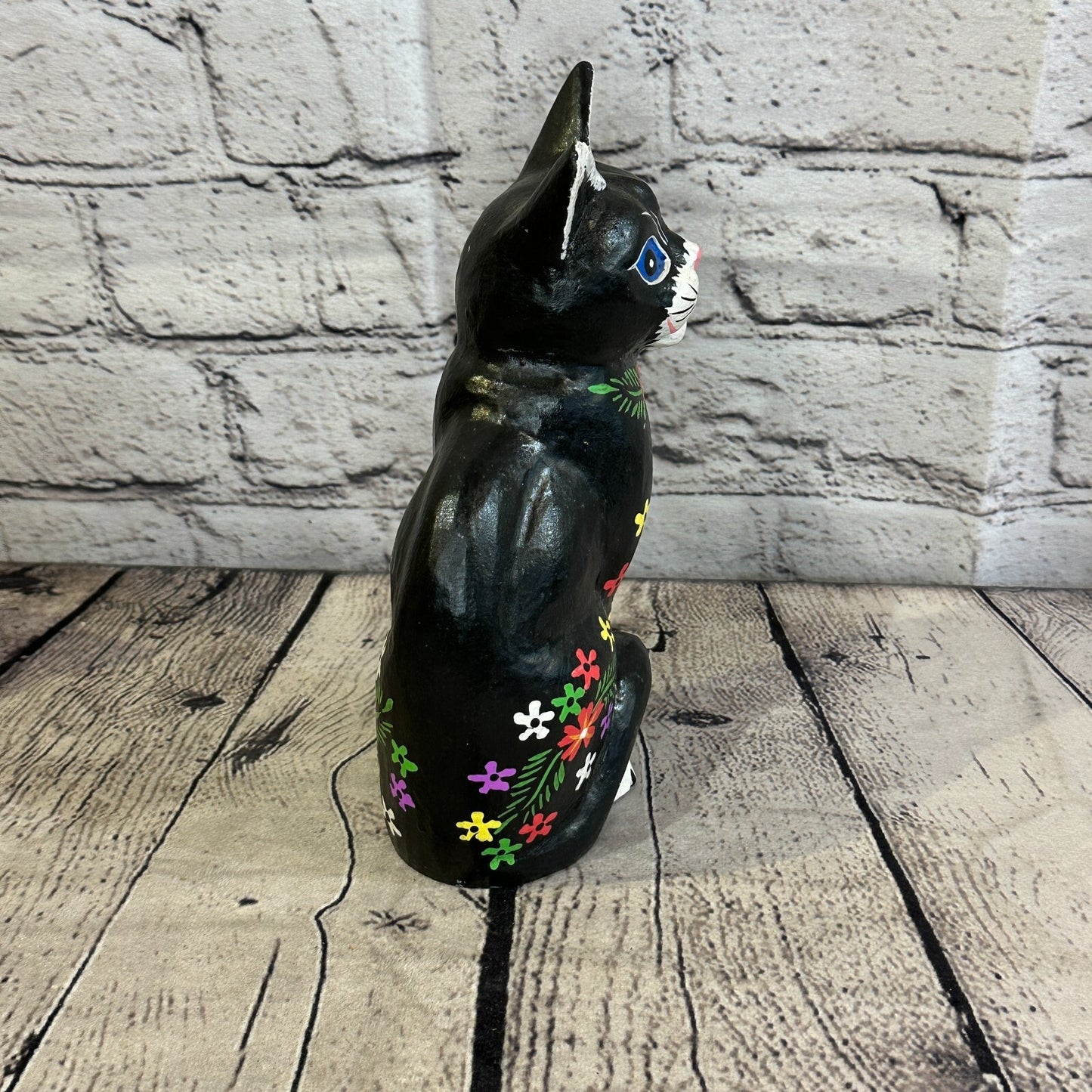 20cm x 10cm Black Flower Sitting Style Painted Wooden Hand Carved Cat Wooden3
