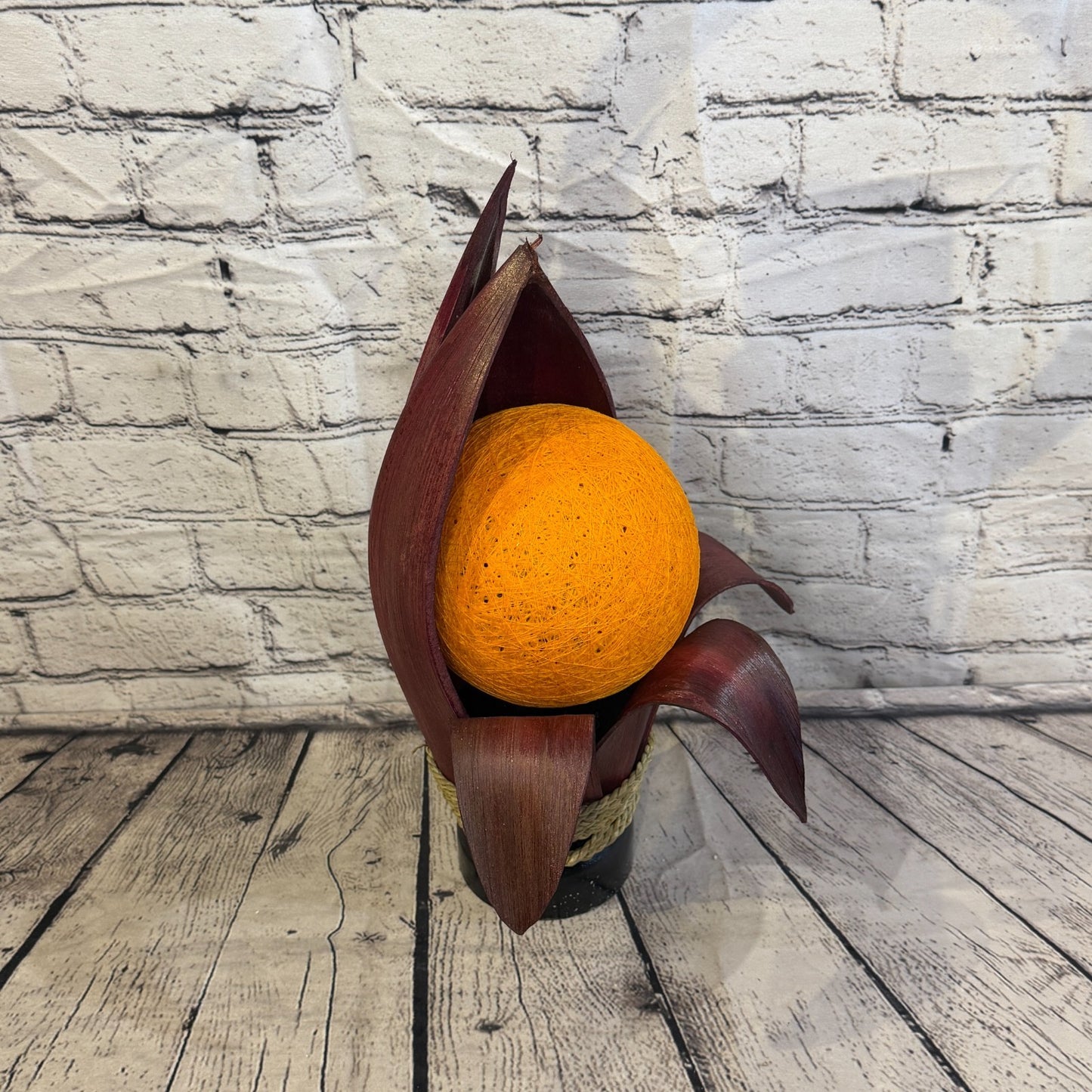 Orange Light Red Natural 40cm Tall Leaf Lamp Twist LED UK Mains Plug Design 52