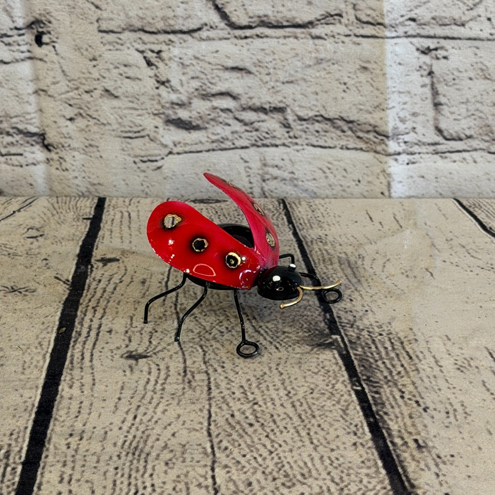 8cm x 8cm Colourful Red Ladybird Bug Metal Tin Standing Ornament Statue2