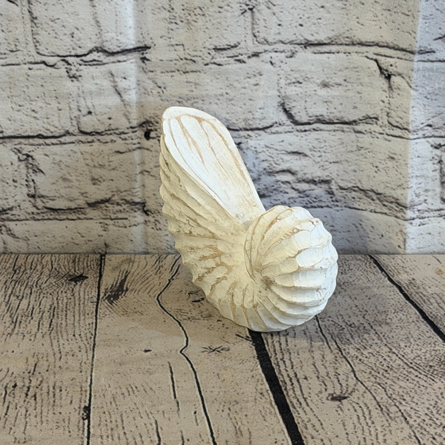 15cm White Shabby Pastel Nautilus Shell Ornament Decor Carved Light Wood Figure2