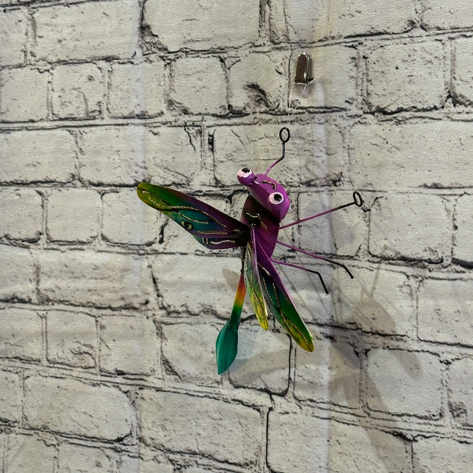 20cm x 15cm Pink Dragonfly Bug Metal Tin Wall Hanging Ornament Painted Statue10