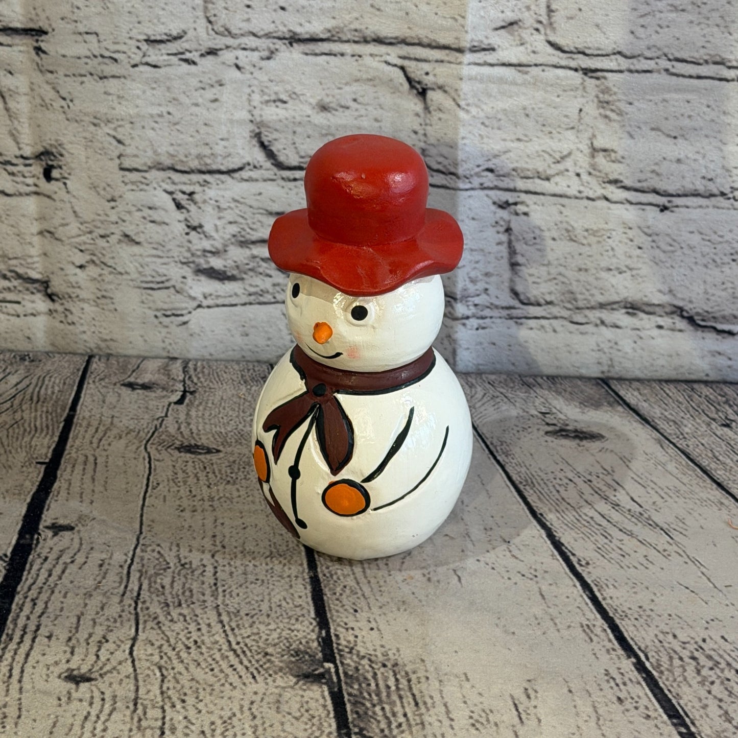 15cm x 10cm Red Top Hat Snowman Handcrafted Wood Xmas Christmas Ornament0