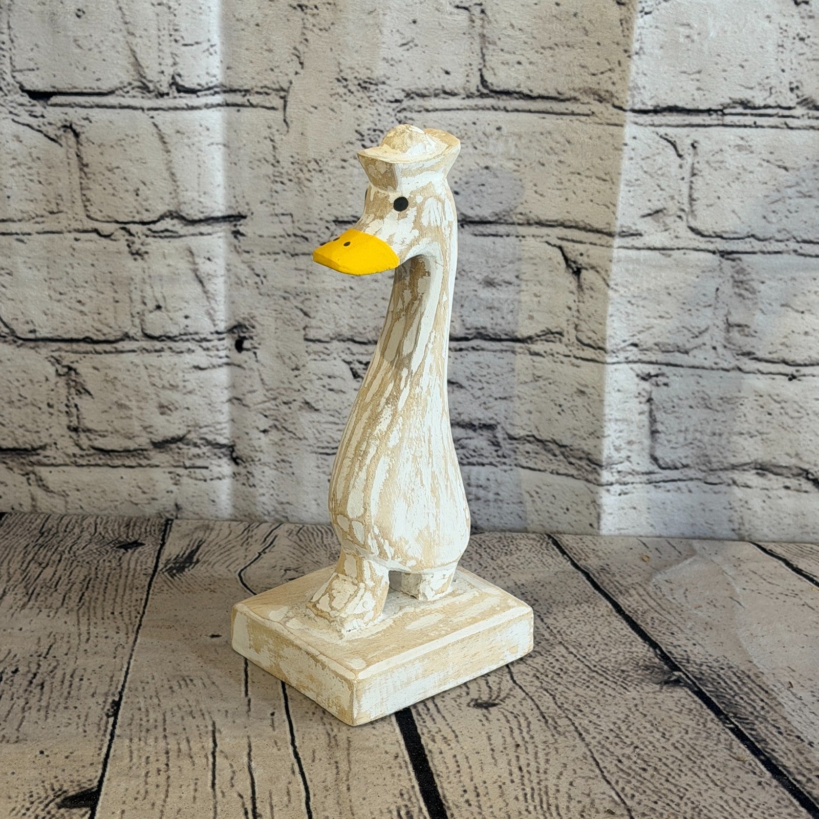 Looking Forward 24cm Tall Wooden White Duckling Baby Duck Shabby Wood Fairtrade0