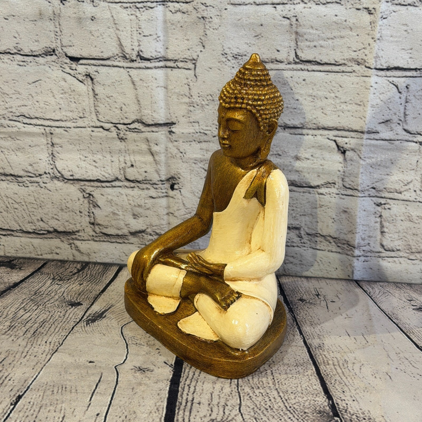 White & Bronze 25cm x 15cm Large Thai Buddha Sitting Statue Resin Hindu1