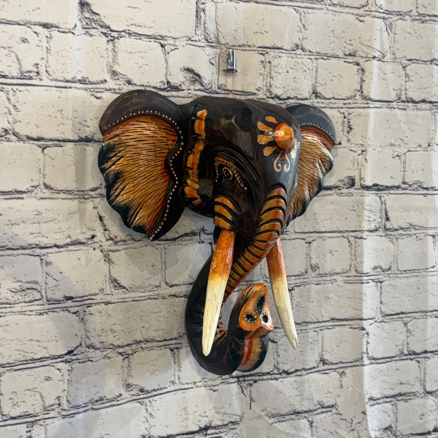 30cm x 30cm Brown Light Painted Wood Elephant Head Wall Mounted Art Shabby0