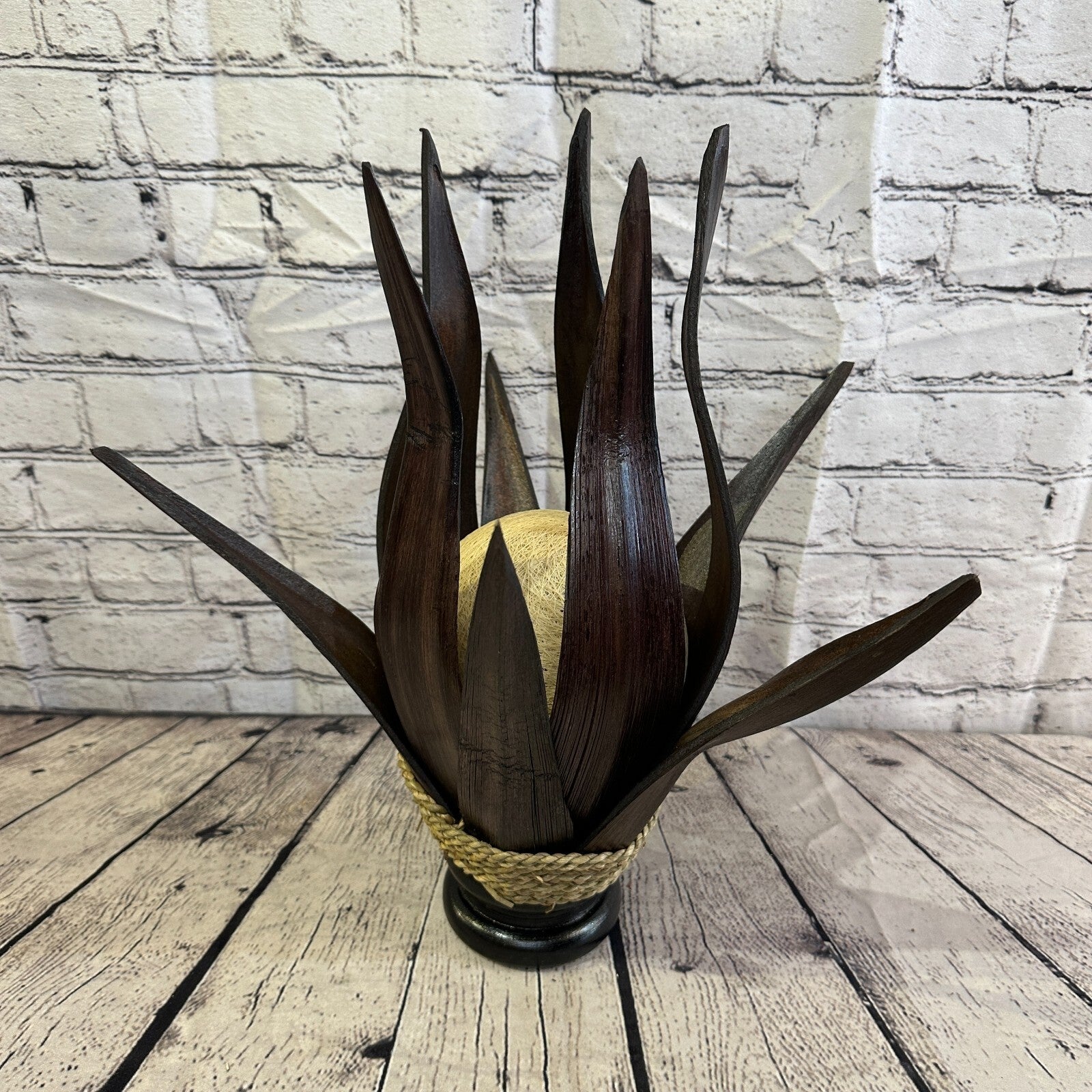 White Brown Leaf Natural 45cm Tall Leaf Lamp Twist LED UK Mains Plug Design 62