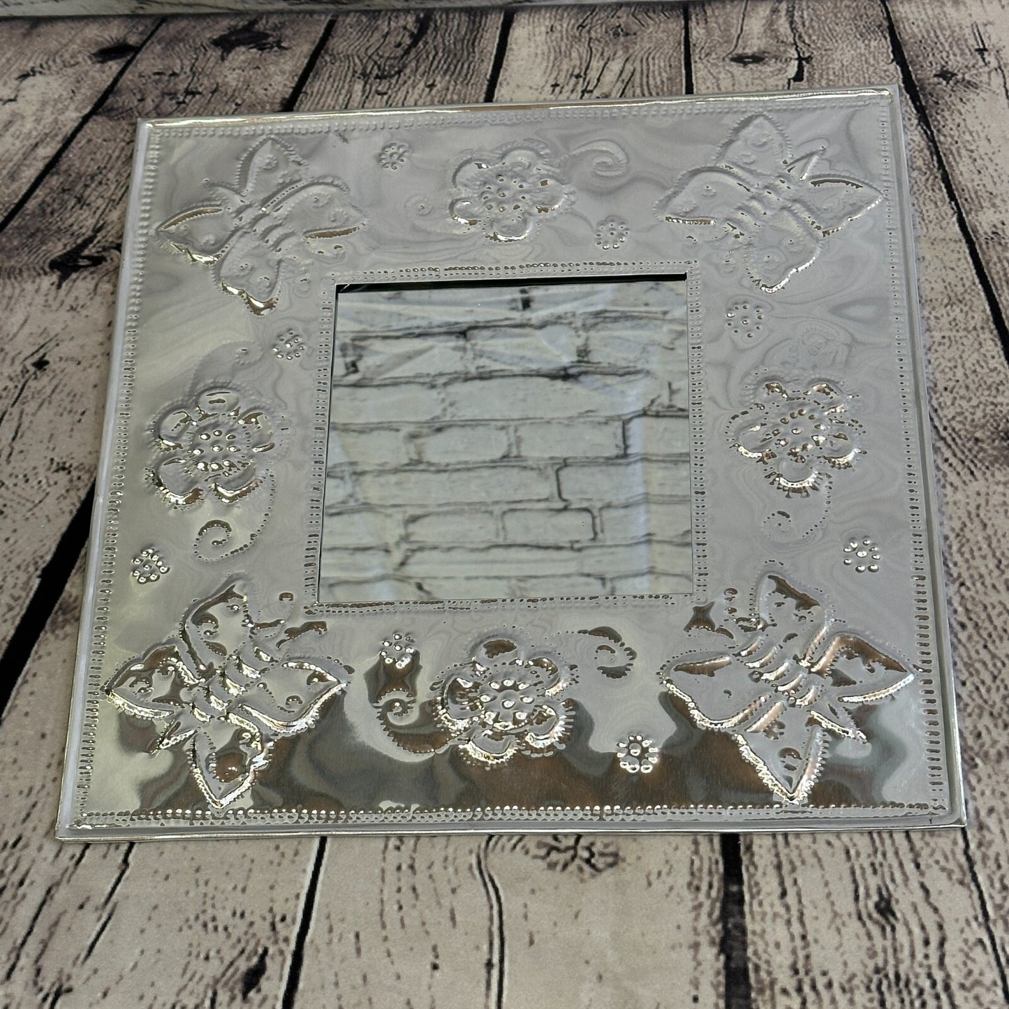 30cm Aluminium Stamped Square Butterfly Mirror Wall Hangings for Home Decoration2