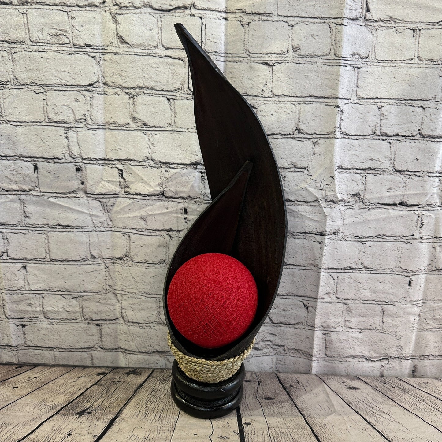 Red Dark Brown Natural 60cm Tall Leaf Lamp Twist LED UK Mains Plug Design 40