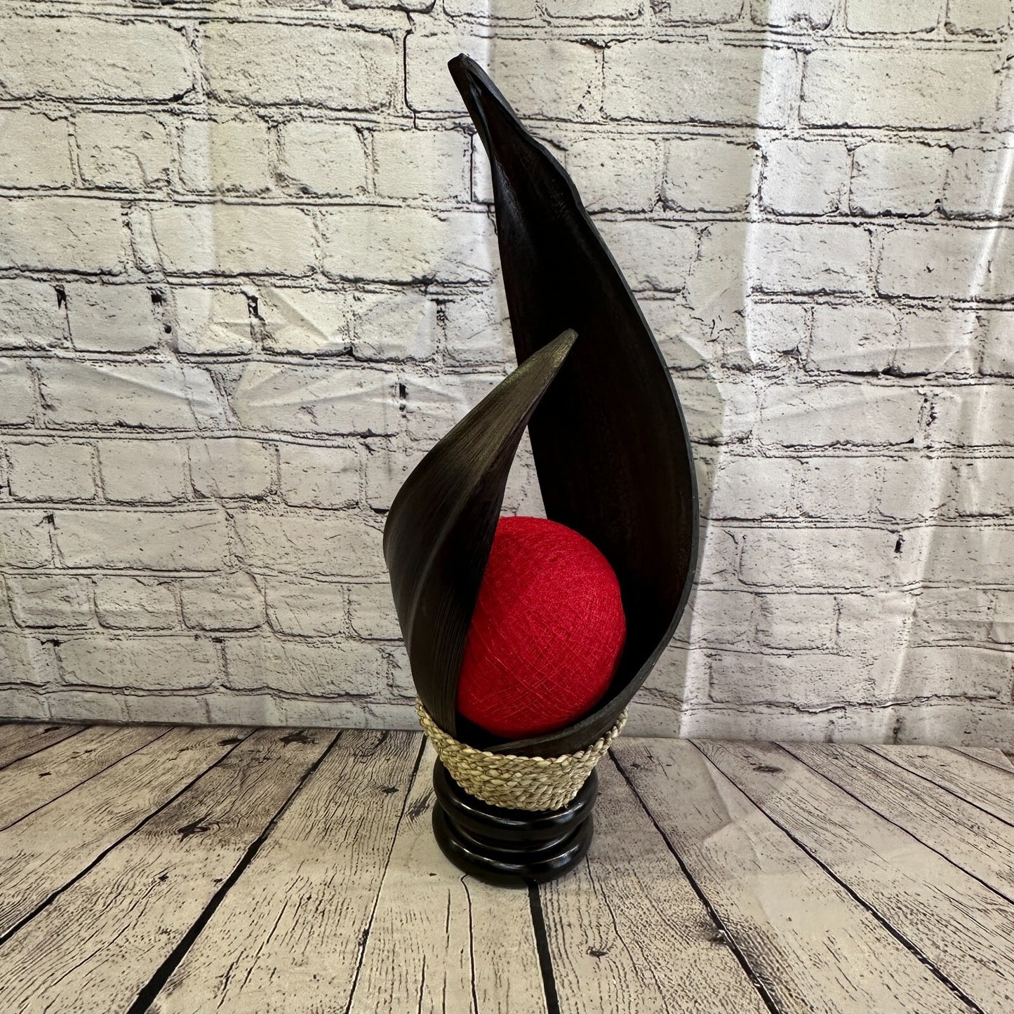 Red Dark Brown Natural 55cm Tall Leaf Lamp Twist LED UK Mains Plug Design 20