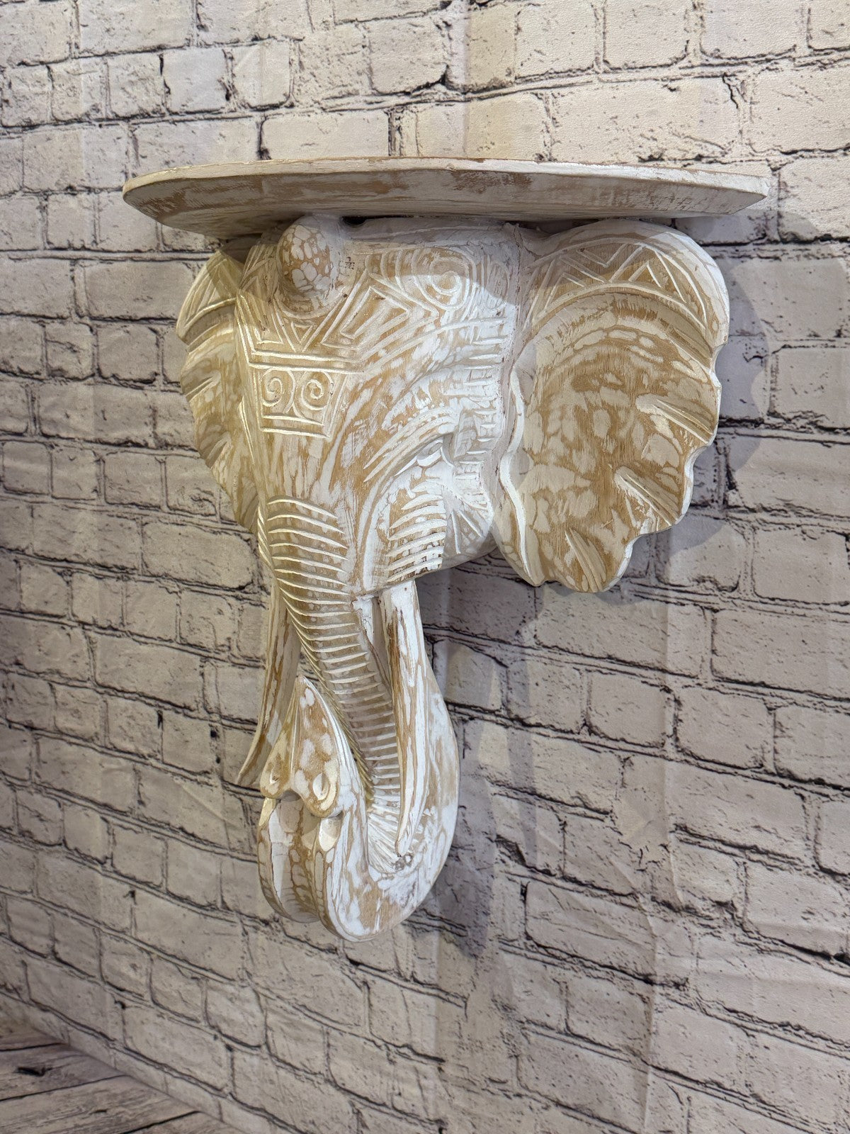 50cm x 45cm White Carved Wood Elephant Head Shelf Wall Mounted Art Large Shabby1