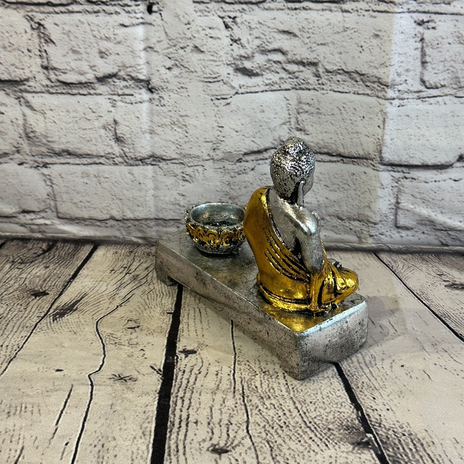Silver And Gold 15cm x 15cm Thai Buddha Tea Light Holder Statue Resin Hindu4