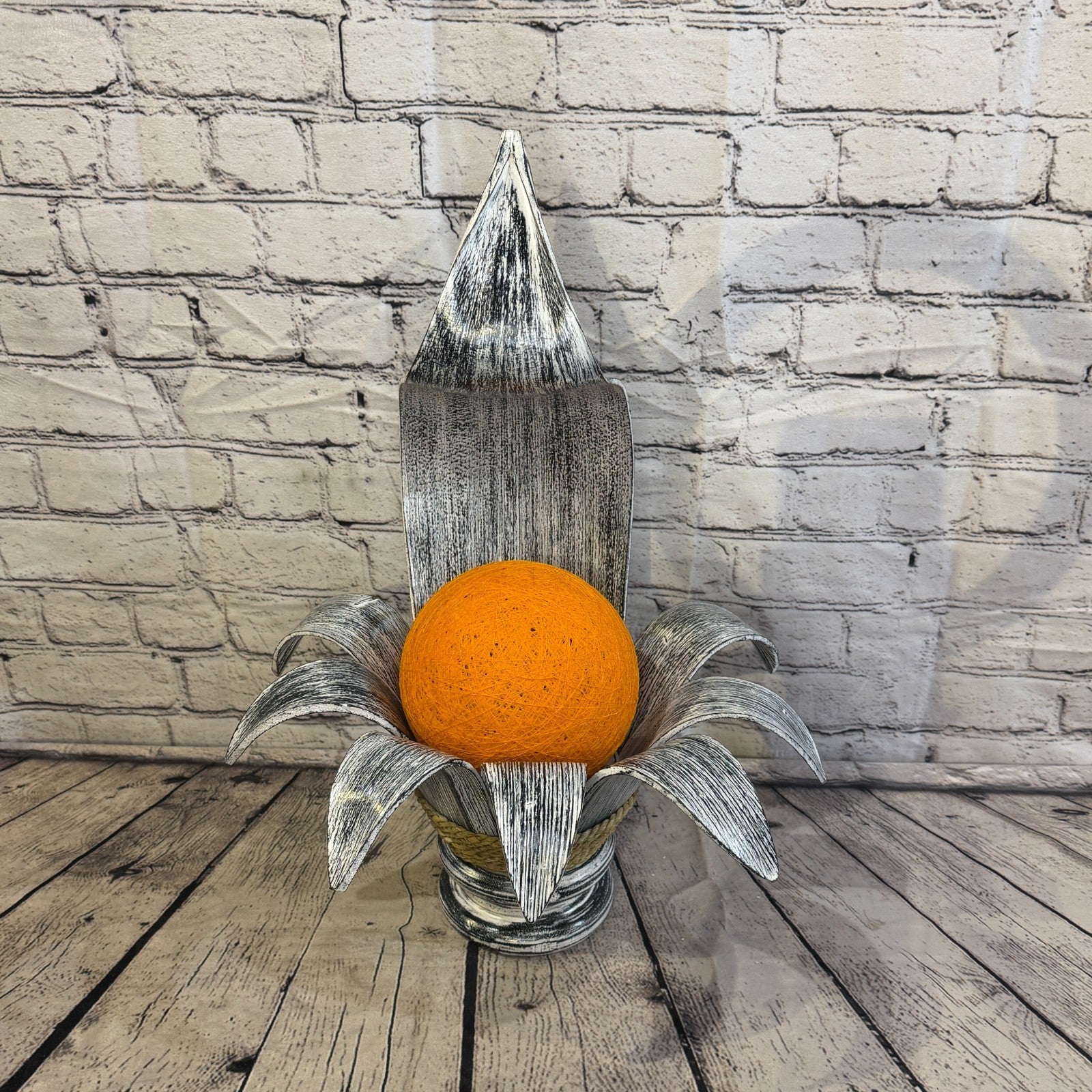Orange Light Silver Natural 50cm Tall Leaf Lamp Twist LED UK Mains Plug Design 71