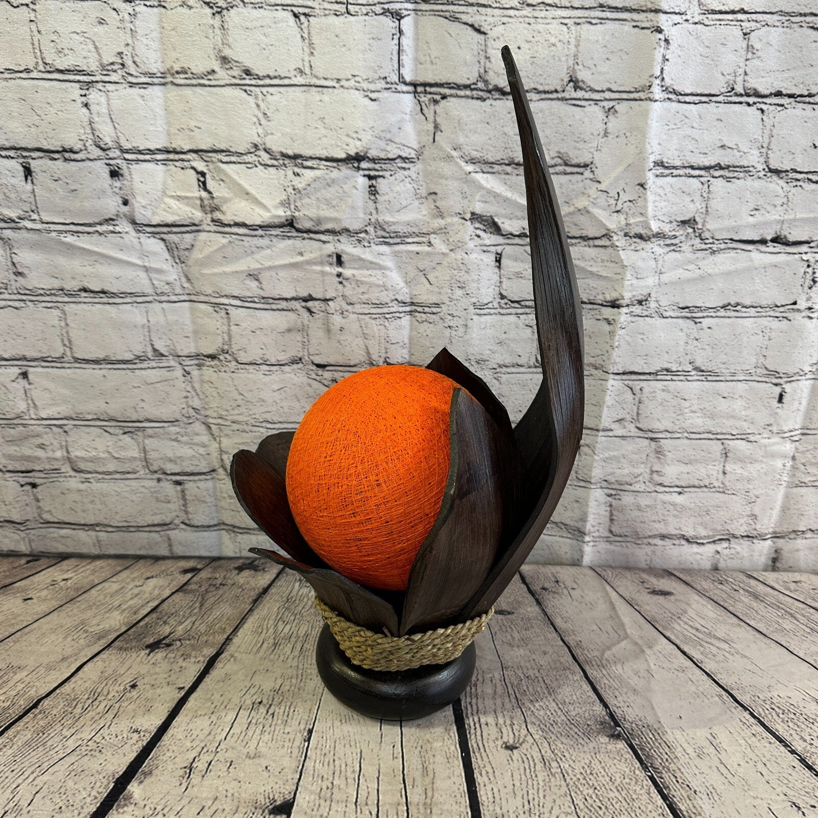 Orange Brown Leaf Natural 45cm Tall Leaf Lamp Twist LED UK Mains Plug Design 72