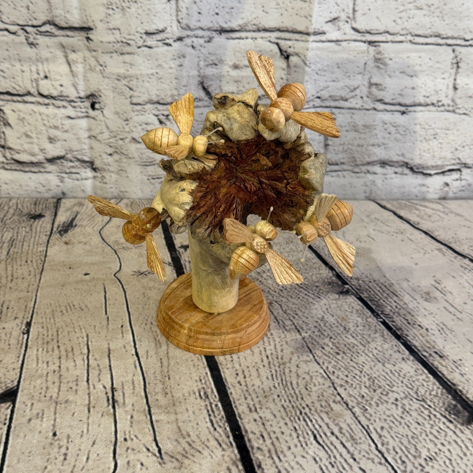 5 Bees Honeycomb Mushroom Bee Parasite Wood Ornament Natural Carving Wooden1