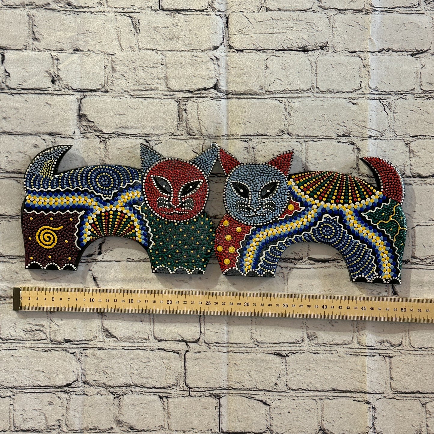 50cm 2 Cats Carved Wooden Dot Painted Ethnic Tribal Tiki Wall Art Handmade No 13