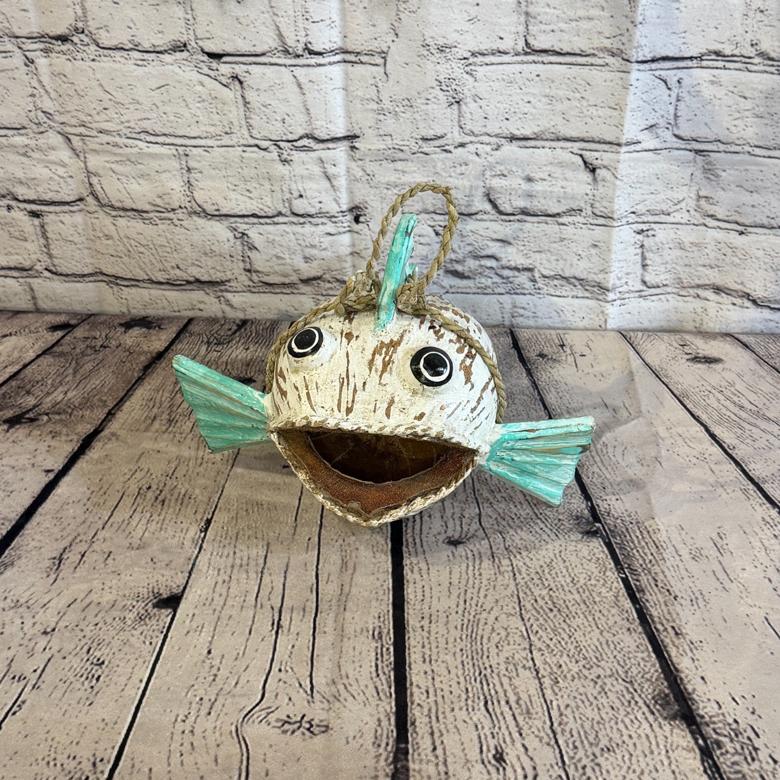 White Green Fins Folk Art Painted Shark Fish Coconut Shell Ornaments Hanging2