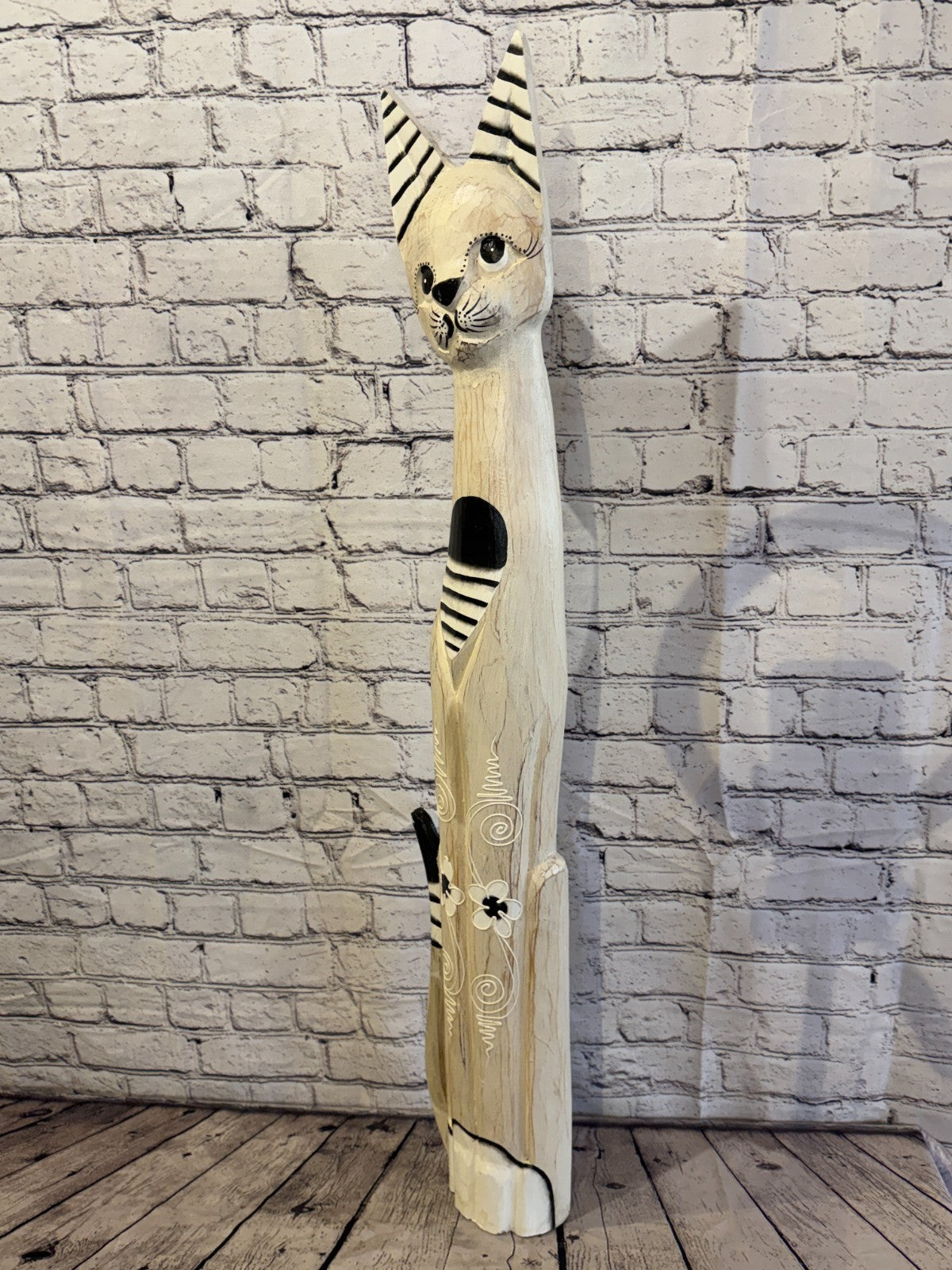 100cm White Flower Wooden Shabby Cat Statue Ornament Fair Trade Handcarved1