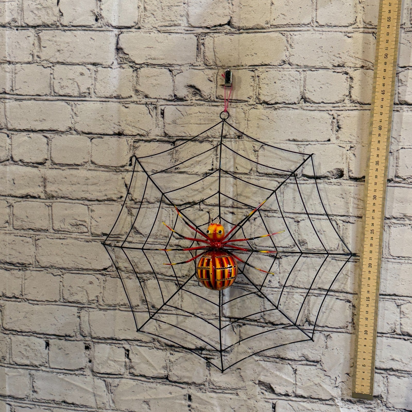 40cm x 40cm Red Spider On Web Bug Metal Tin Wall Hanging Ornament Statue4