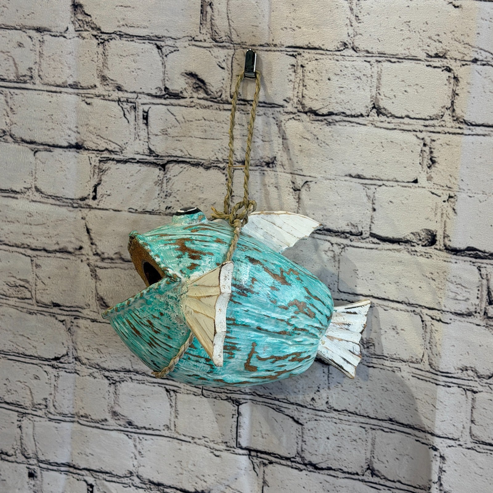Green White Fins Folk Art Painted Shark Fish Coconut Shell Ornaments Hanging9