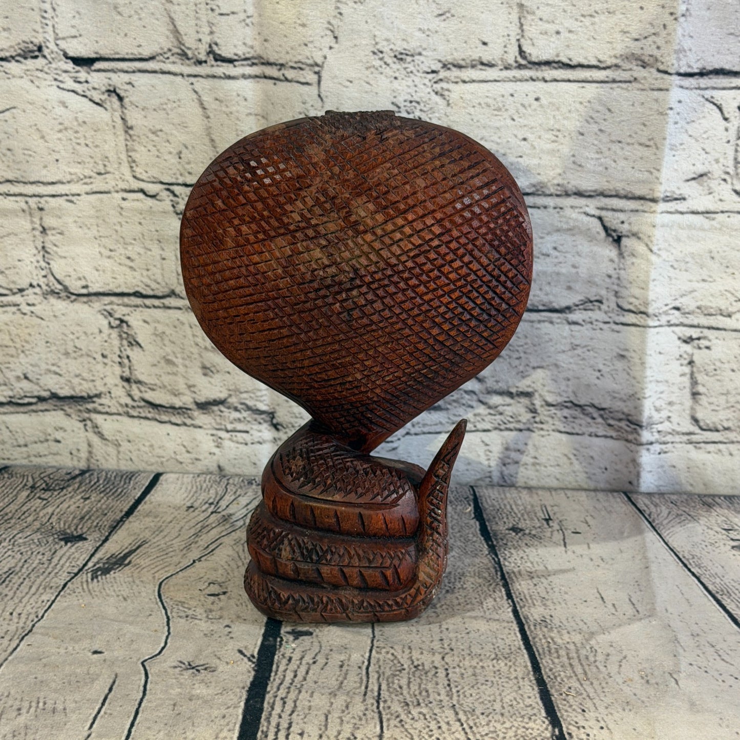 20cm x 12cm Wooden Cobra Exquisite Detailing Snake Ornament Hand Carved4