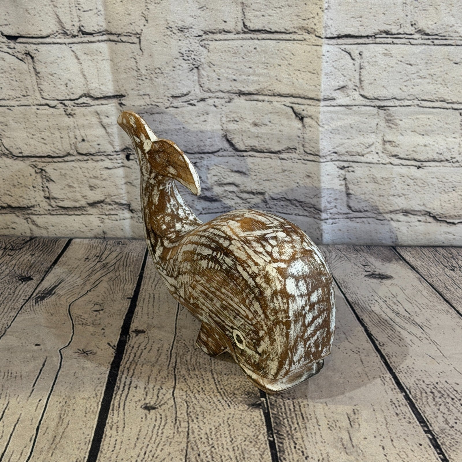 25cm x 12cm Whale Brown Fish Wood Coastal Ocean Bathroom Decoration2
