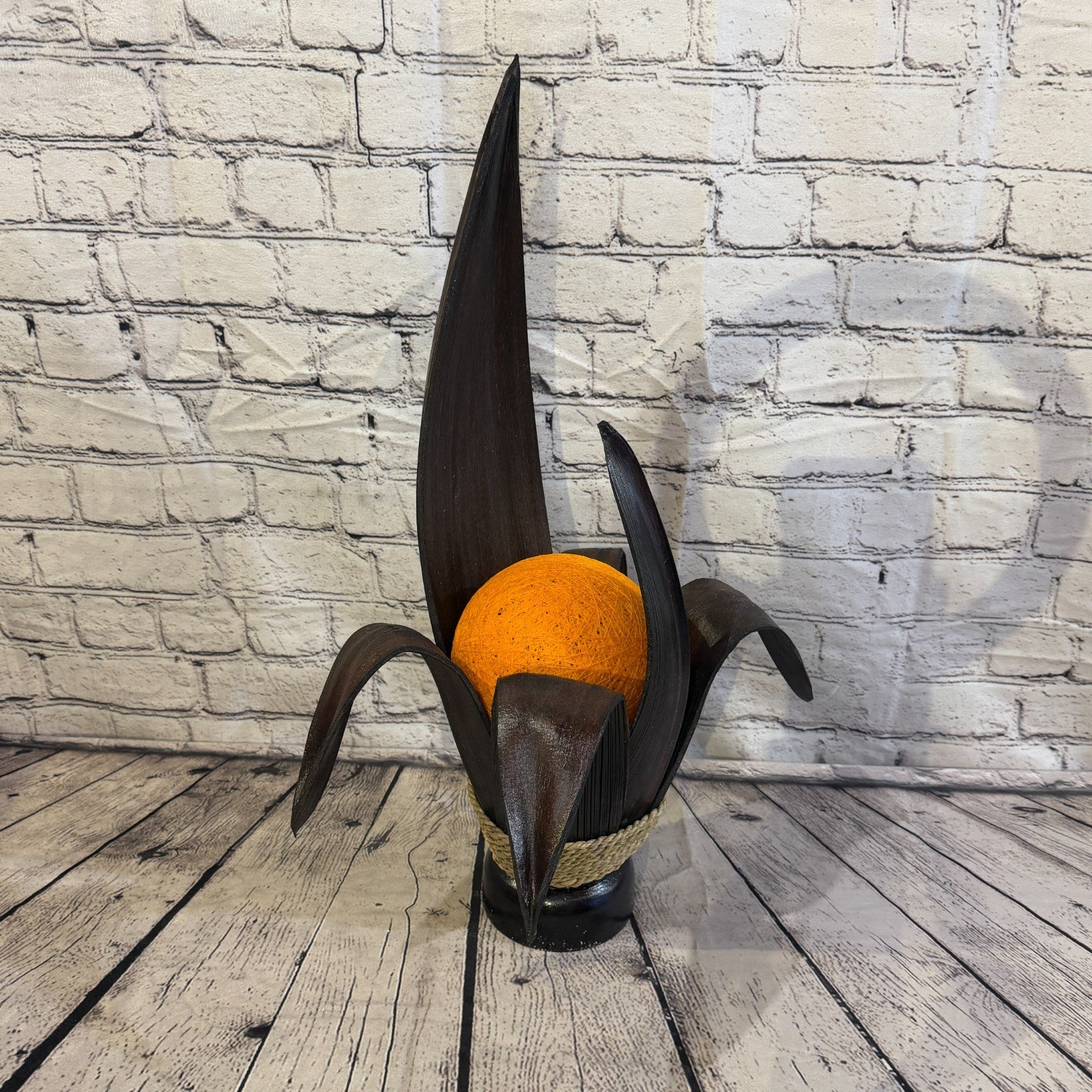 Orange Light Brown Natural 55cm Tall Leaf Lamp Twist LED UK Mains Plug Design 12