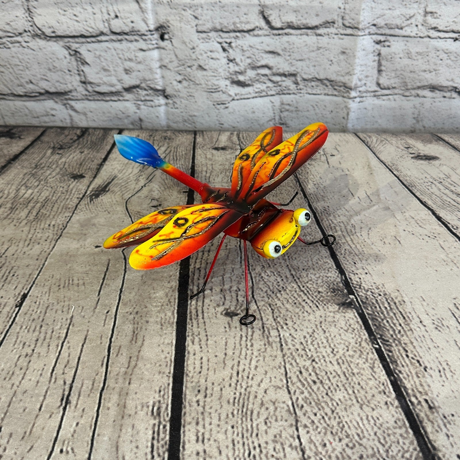 20cm x 15cm Yellow Dragonfly Bug Metal Tin Wall Hanging Ornament Painted Statue2