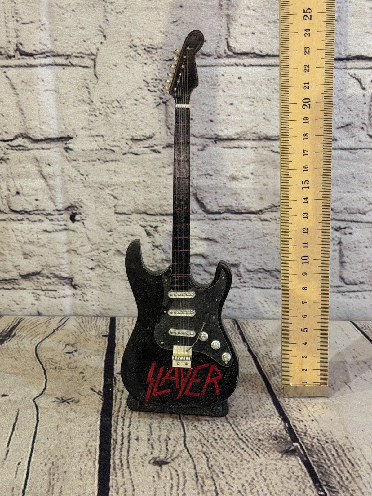 Miniature 25cm Guitar Slayer Metal Band Guitar on Stand Band Gift Display5