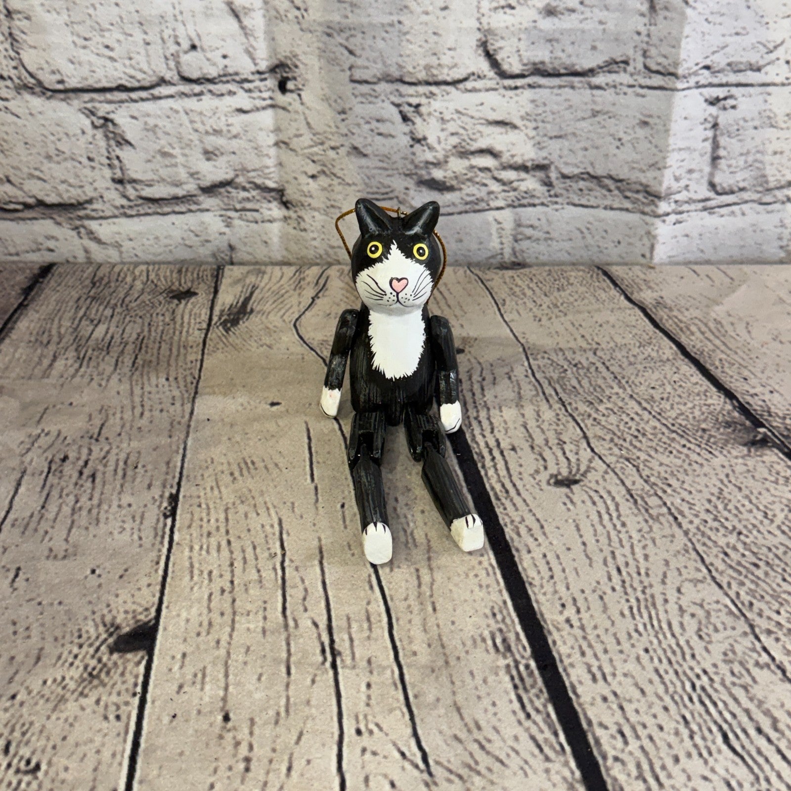 10cm Black White Cat Sitting Animal, Wooden Shelf Ornament Handmade Fairtrade1