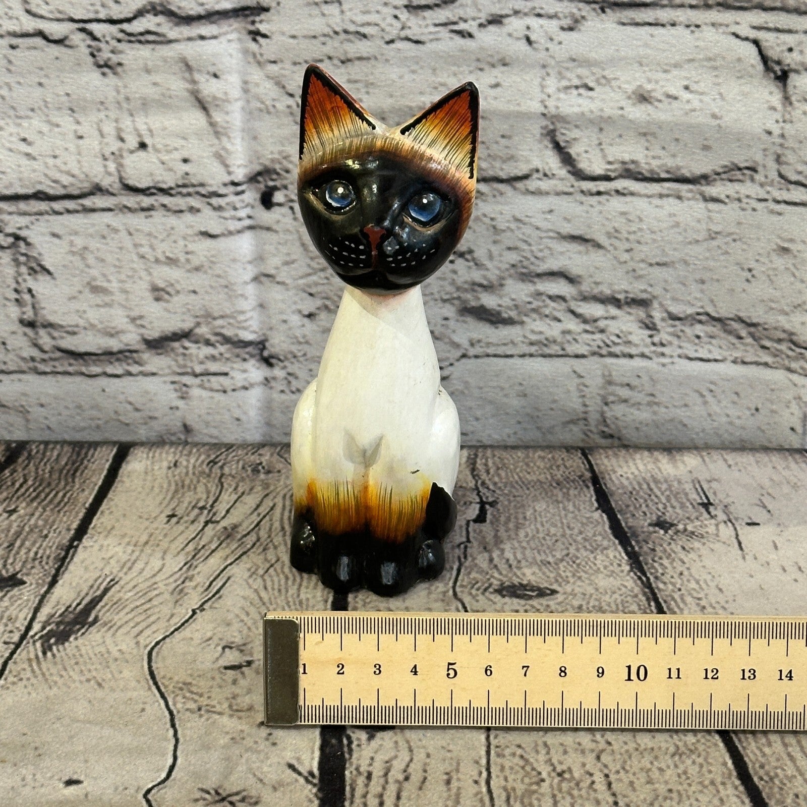 15cm x 6cm Grey Sitting Bobble Style Painted Wooden Hand Carved Cat Wooden7