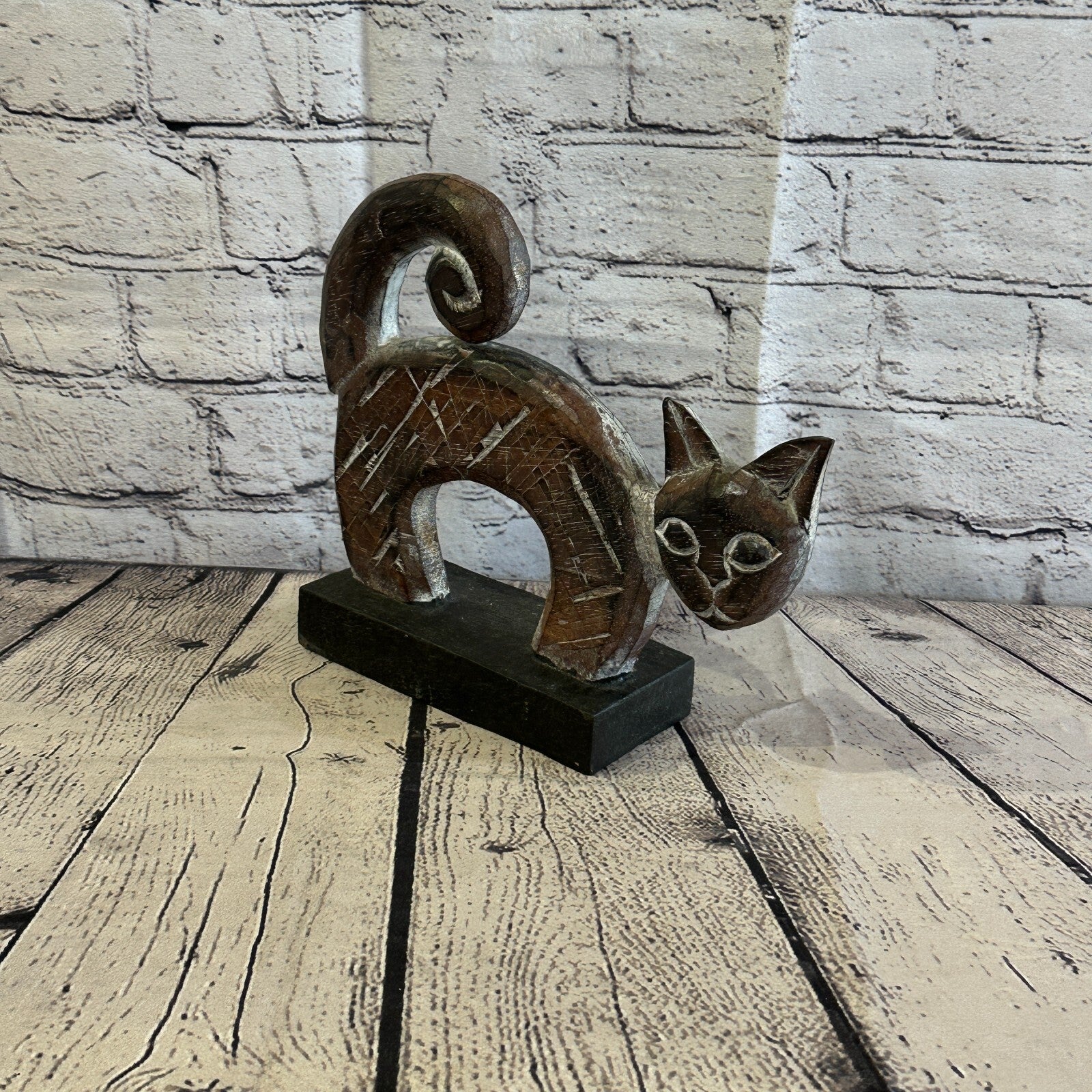 22cm x 20cm  Wooden Tribal Primitive Black Cat Stand Sculpture Statue Art1