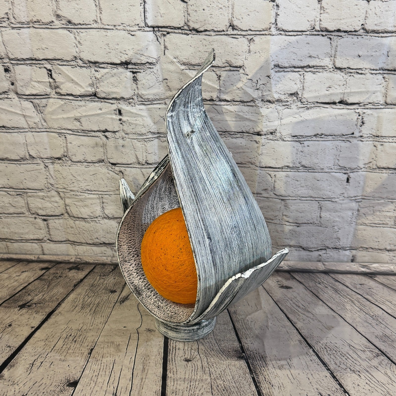 Orange Light Silver Natural 45cm Tall Leaf Lamp Twist LED UK Mains Plug Design 82