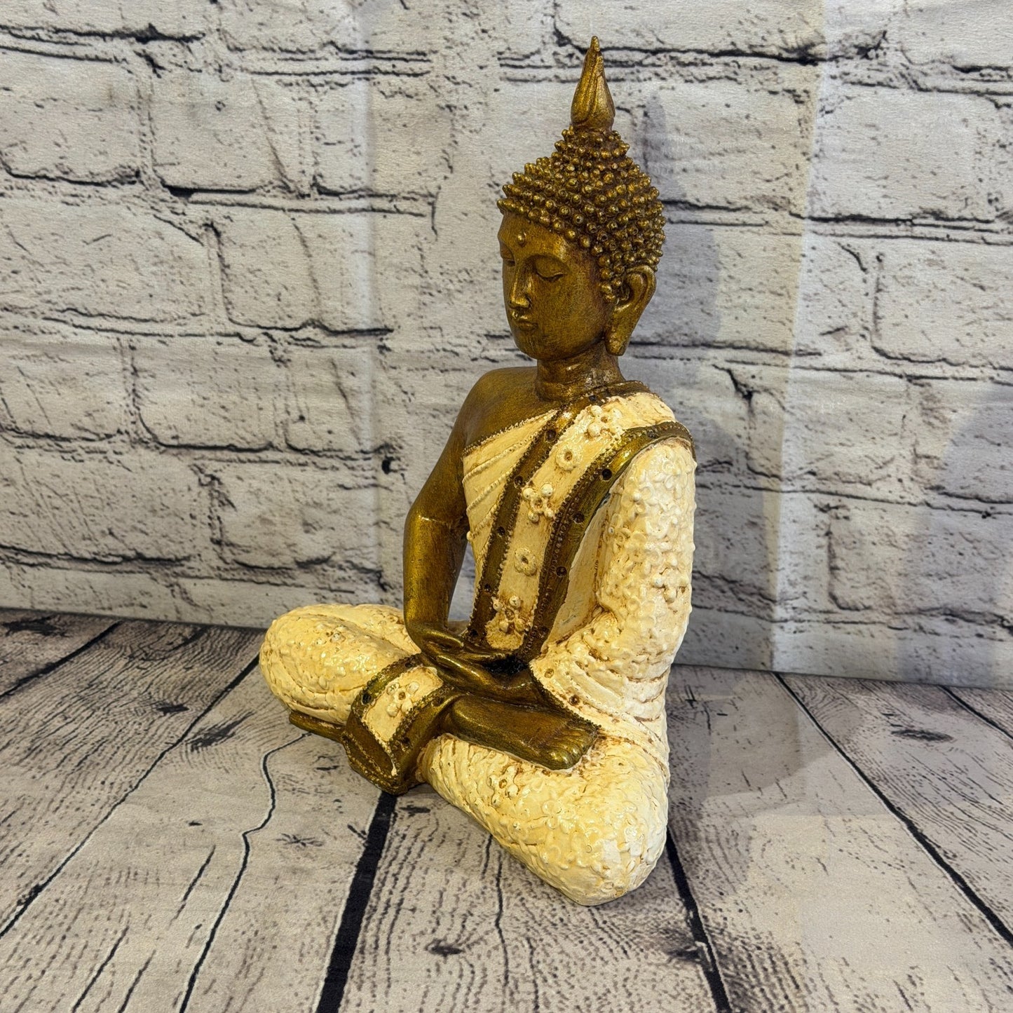 White & Bronze 30cm x 20cm Large Thai Spike Buddha Sitting Statue Resin Hindu0